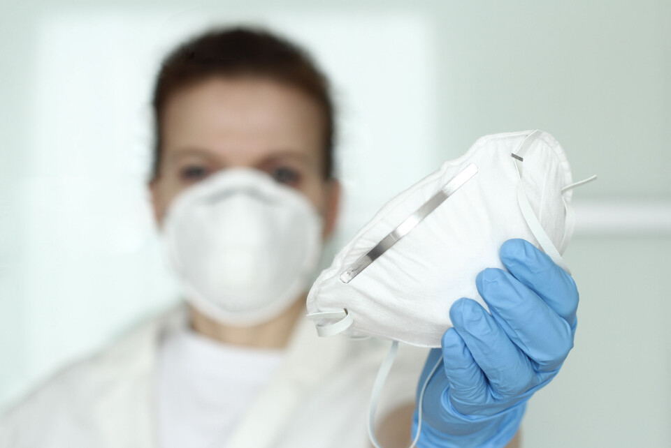 Solgte ansiktsmasker som ikke var godkjent