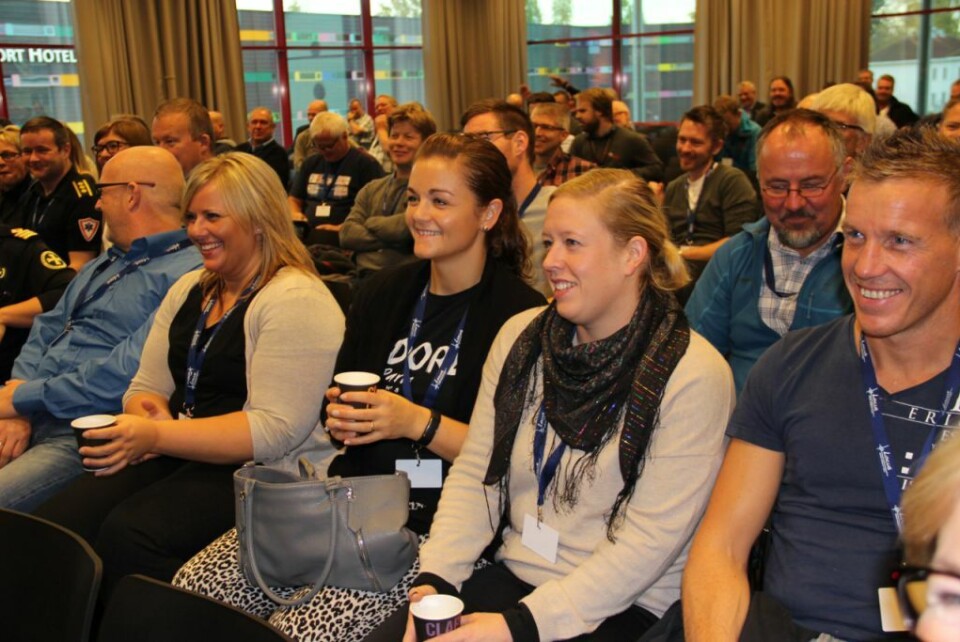 Første foredrag på Ambulanseforum 2014 andre dag. God stemning!