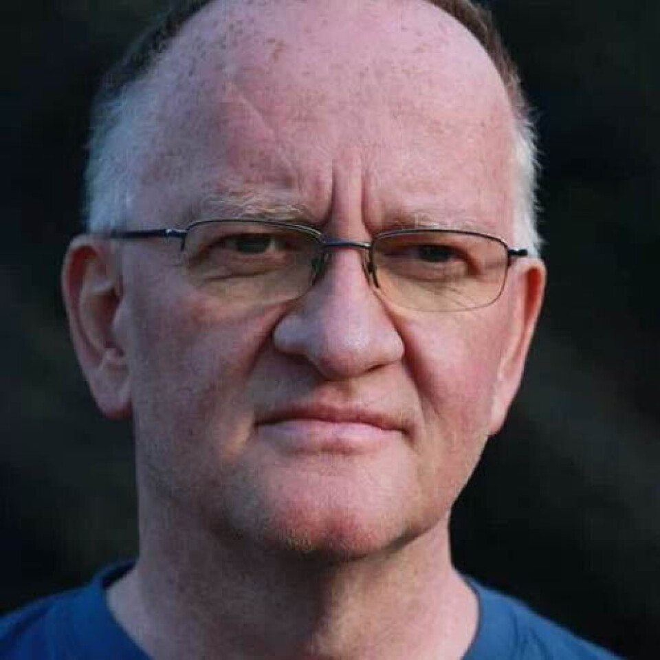 Helge Bærland, pensjonert paramedic og ambulansefaglærer. Foto: Privat
