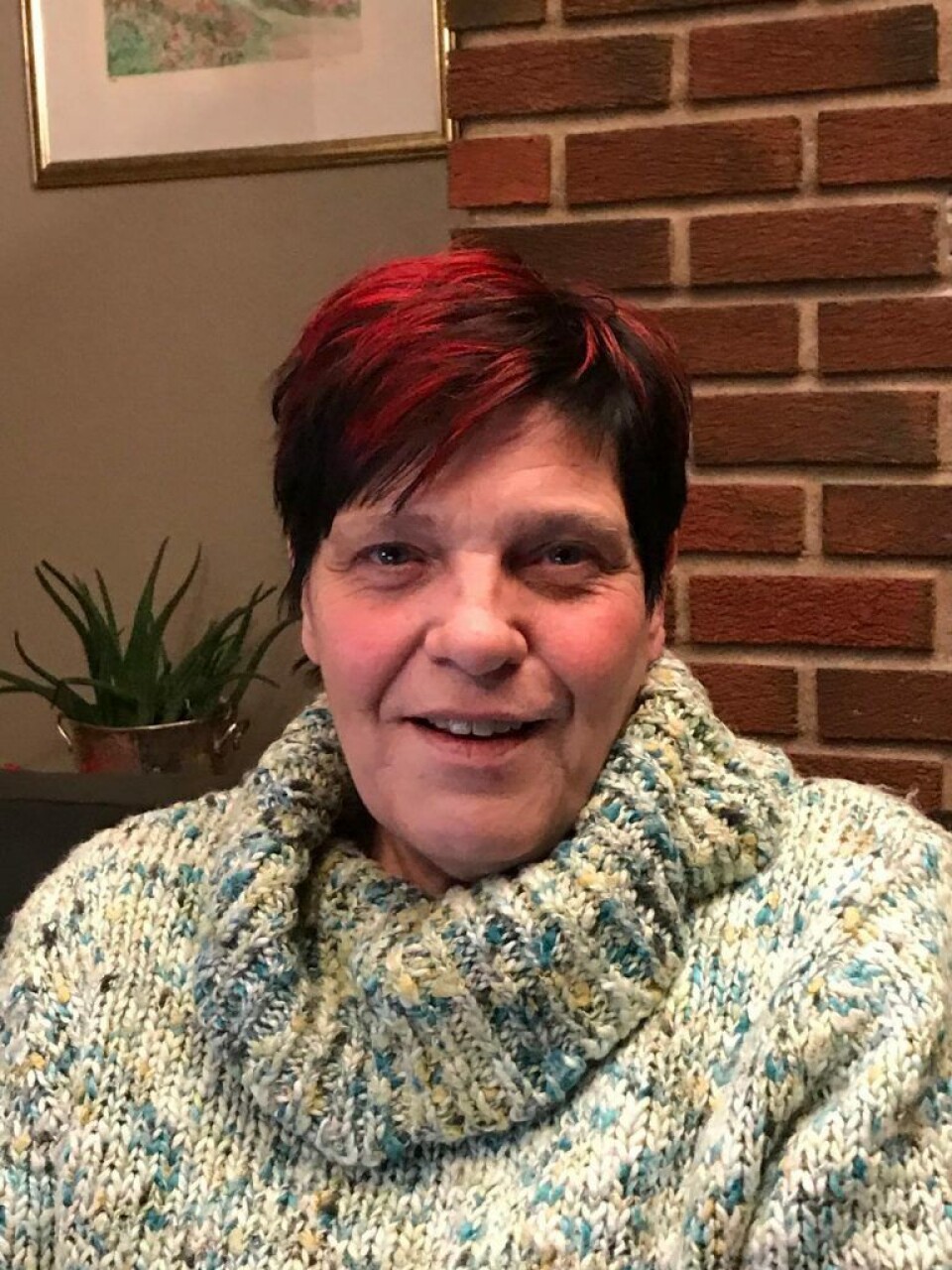 – Jeg kan få angstanfall. Da ønsker jeg først og fremst ro. Hvis jeg ikke har sagt fra hva jeg trenger, vil jeg at helsepersonellet spør meg, sier Anne Grete Mortensen. Hun er leder for Mental Helse Innlandet og en av foreleserne på videreutdanningstilbudet ved NTNU i Gjøvik. Foto: Privat