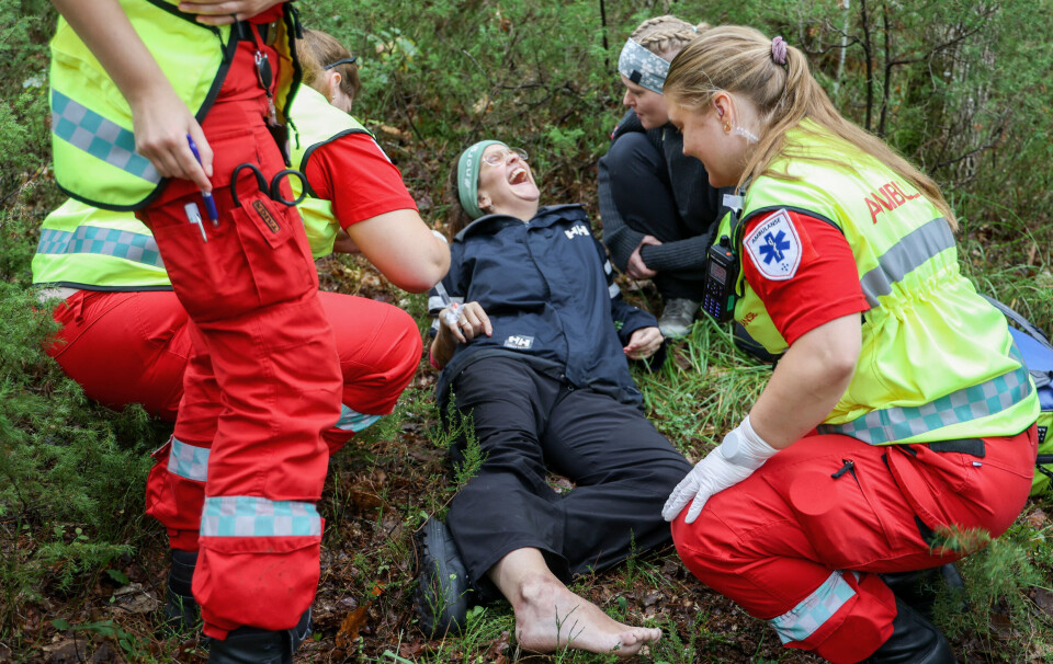 Med hypermobile ledd ser det ekte ut når en markør har brudd i skogen.