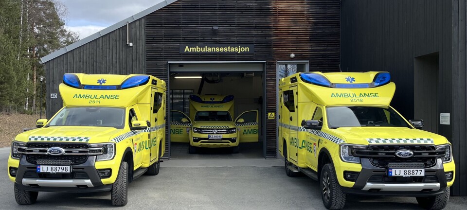 Ambulanse Hvite transport-ambulanser er kommet for å bli